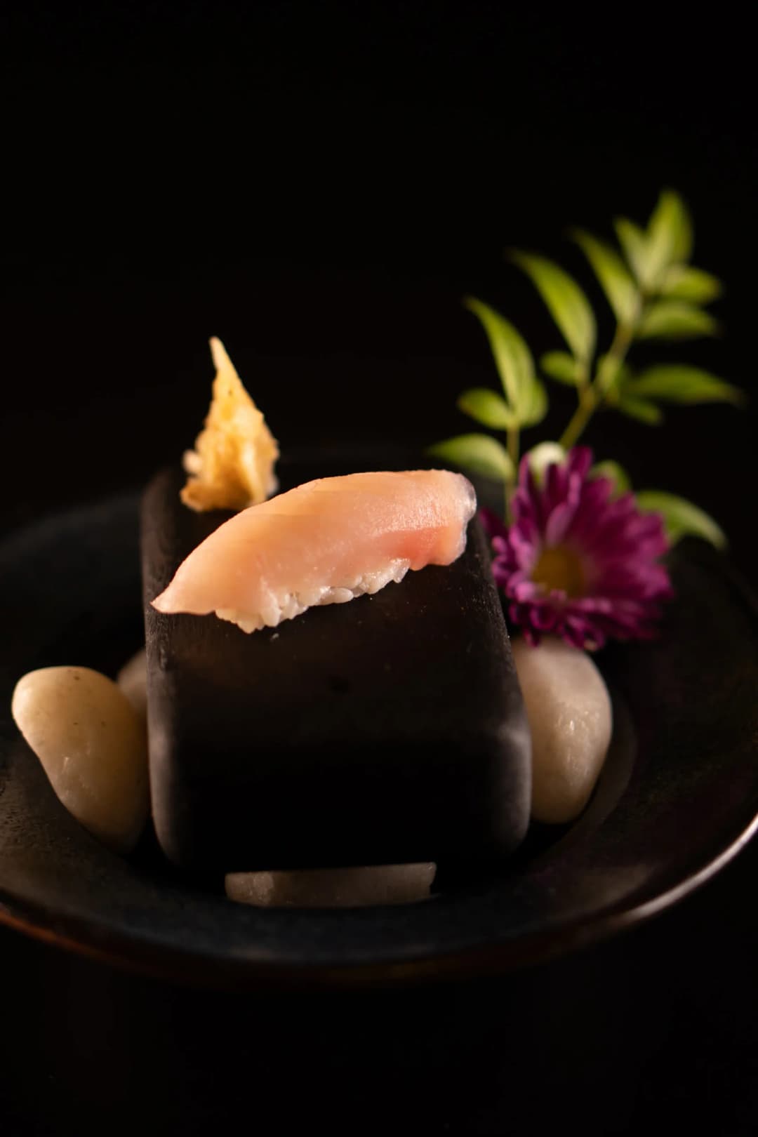 Nigiri Shiromi — Peixe branco e arroz
