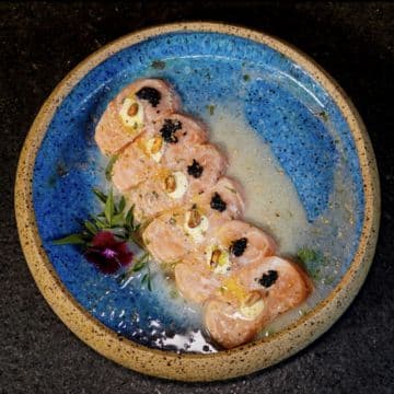 Tiradito de Sashimis Peruanos — Sashimi peruano leite de tigre milho peruano , creme de azeitona preta e creme de wasabi