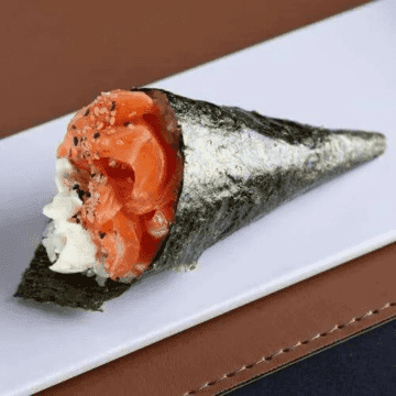 Temaki Filadelfia — Alga, Arroz, Salmão, Cream Cheese e Cebolinha