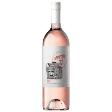 Rosé Arrivo 31 — um vinho chileno produzido pela Vinícola Panizzon com uvas Chardonnay, Sauvignon Blanc e Shiraz. Com uma coloração alaranjada e aromas de framboesa, morango e tangerina, este vinho possui um paladar refrescante e é perfeito para harmonizar com entradas e pratos típicos.