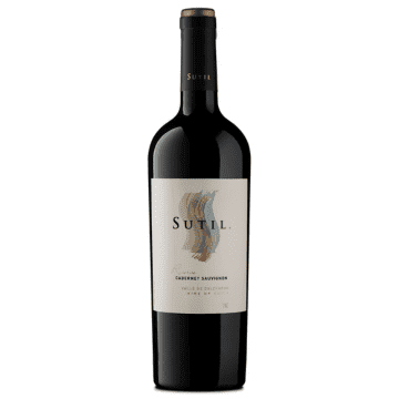 Cabernet Sauvignon Reserve - Sutil — Rubi profundo, brilhante. Exibe aroma de perfil rico e maduro, com frutas negras em calda, cassis, menta, especiarias. Médio corpo, voltado para a fruta, com taninos de textura macia, bom volume e equilíbrio.